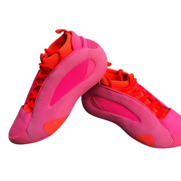 Athletic_Shoes